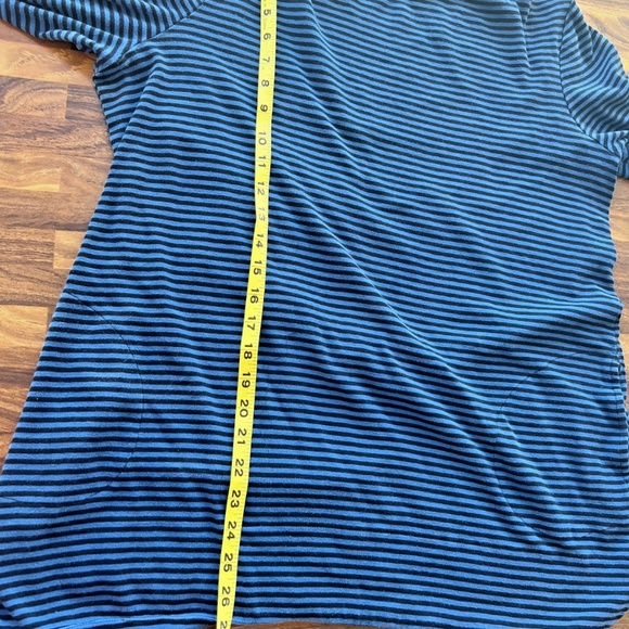 Chicos Women's Ultimate Tee Size 3 Blue With Black Stripe Pullover 3/4 Sleeve - Picture 6 of 6